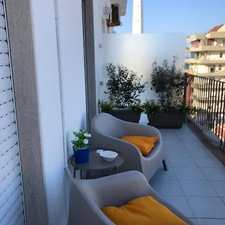 Faro Sul Mare Luxury - Zona Fiera * Bari